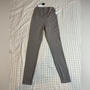 Leggings Size Small Beige Solid NWT Womens